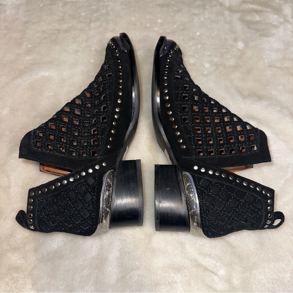 Jeffrey Campbell Black Tagalong Stud Western Cut Out Booties Size 6.5 - Picture 3 of 11